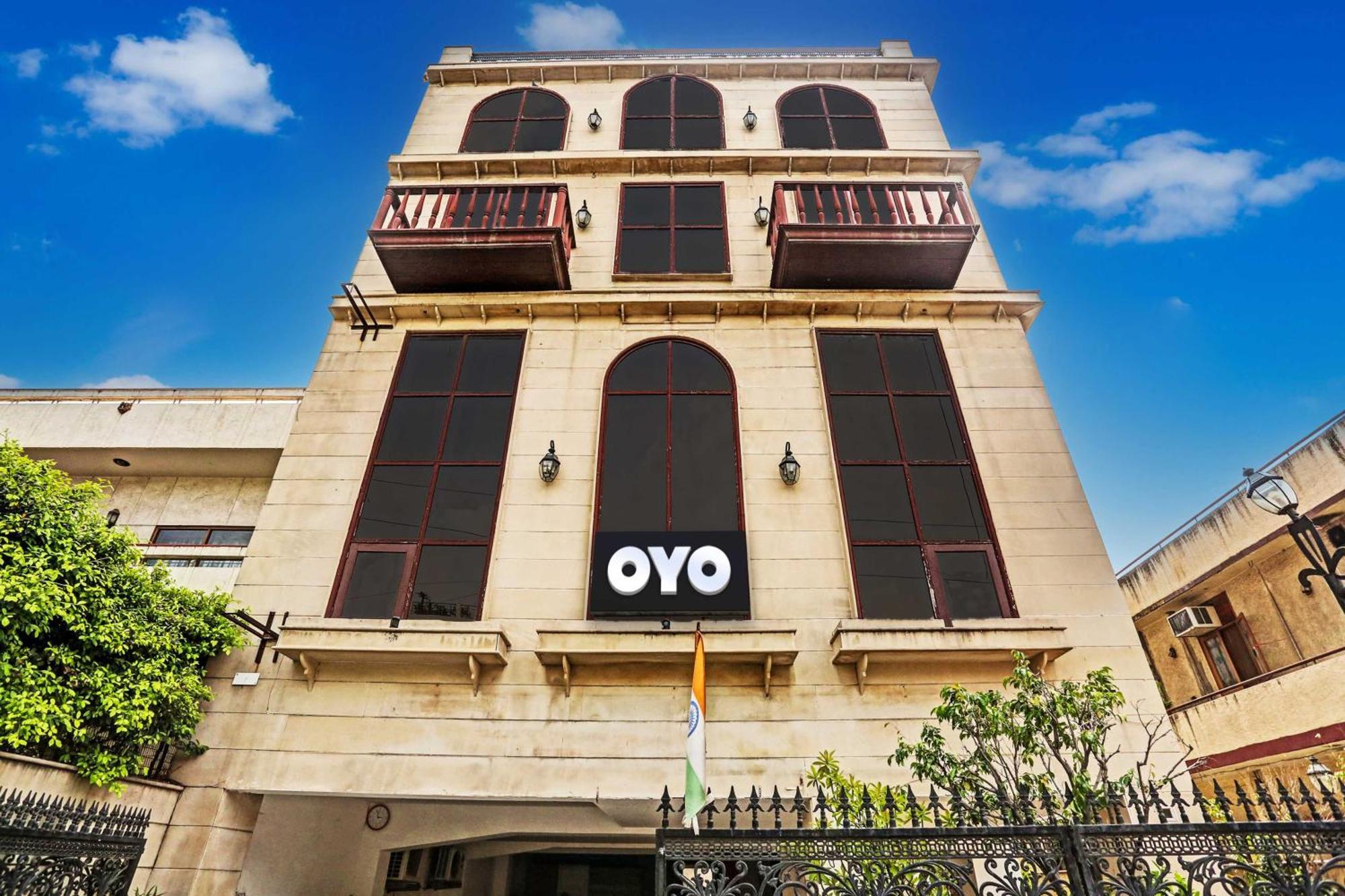 Townhouse The Royce New Friends Colony Hotel นิวเดลี ภายนอก รูปภาพ